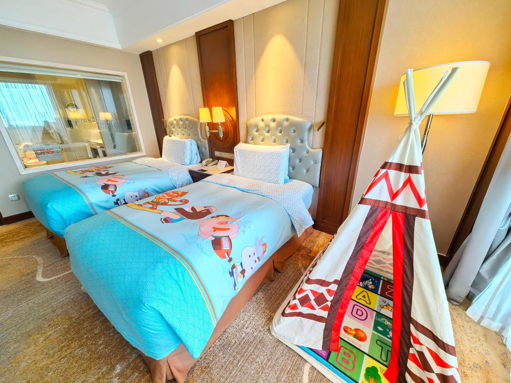 Doubletree By Hilton Ningbo - Chunxiao Hotell Exteriör bild