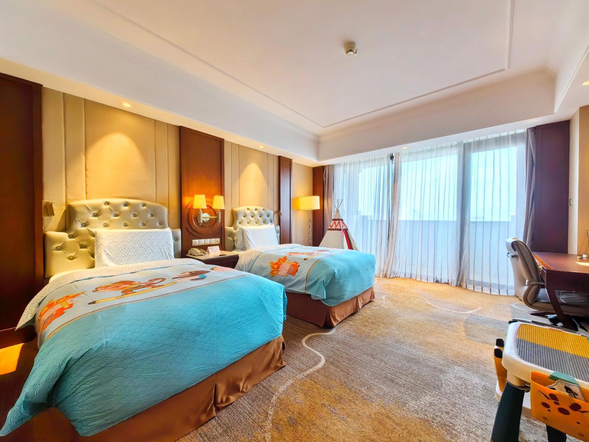 Doubletree By Hilton Ningbo - Chunxiao Hotell Exteriör bild